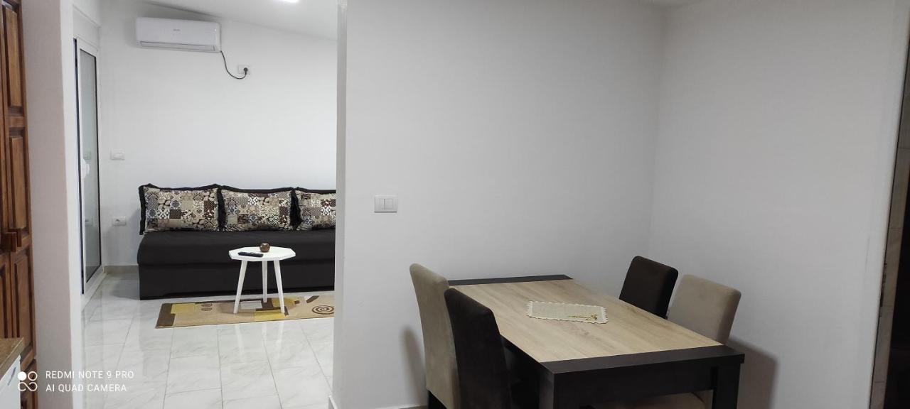 Idealhouse Apartments Улцинь Экстерьер фото