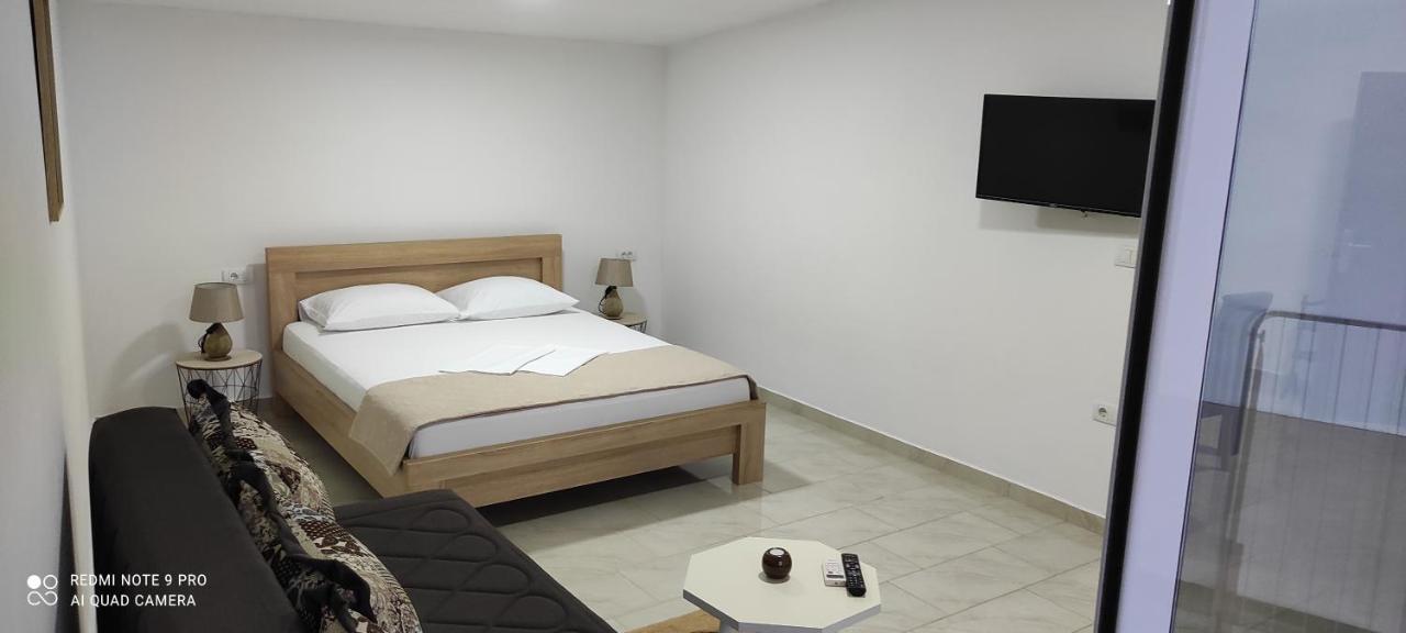 Idealhouse Apartments Улцинь Экстерьер фото