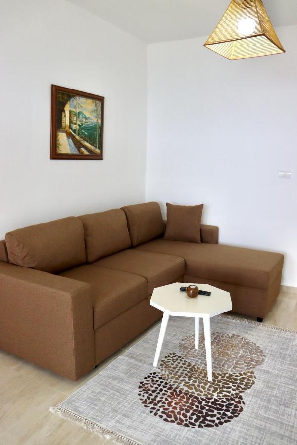 Idealhouse Apartments Улцинь Экстерьер фото