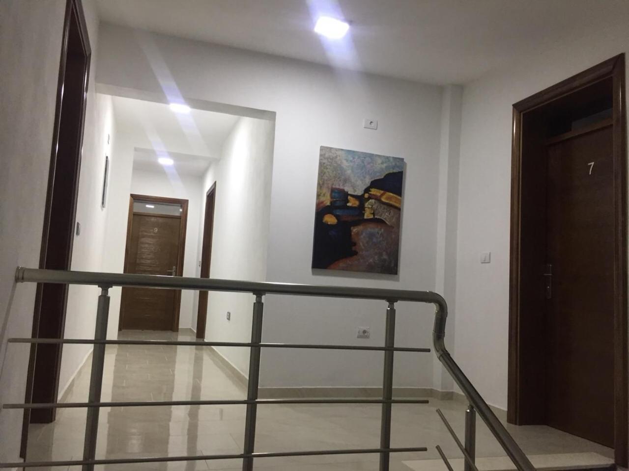 Idealhouse Apartments Улцинь Экстерьер фото